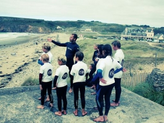  surfing improvement in Audierne 